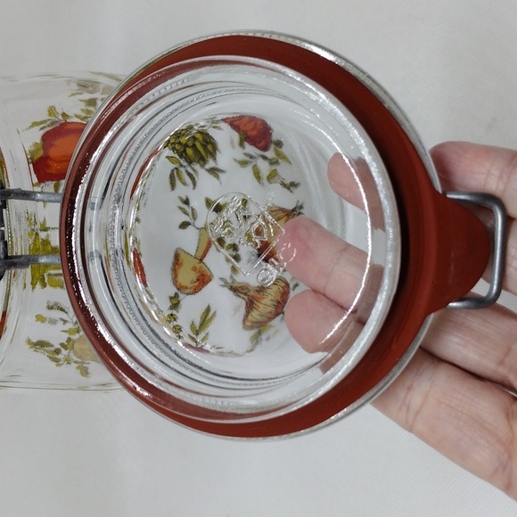 Vintage Arc France Spice of Life Print Glass Hinged Canister‎ 1 Liter - Picture 8 of 13
